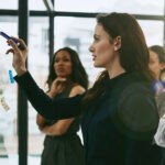 “Like woman” : Une campagne numérique mondiale pour valoriser le leadership des femmes 2 “Like woman” : Une campagne