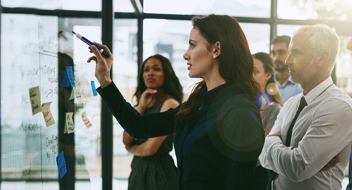 “Like woman” : Une campagne numérique mondiale pour valoriser le leadership des femmes 3 “Like woman” : Une campagne