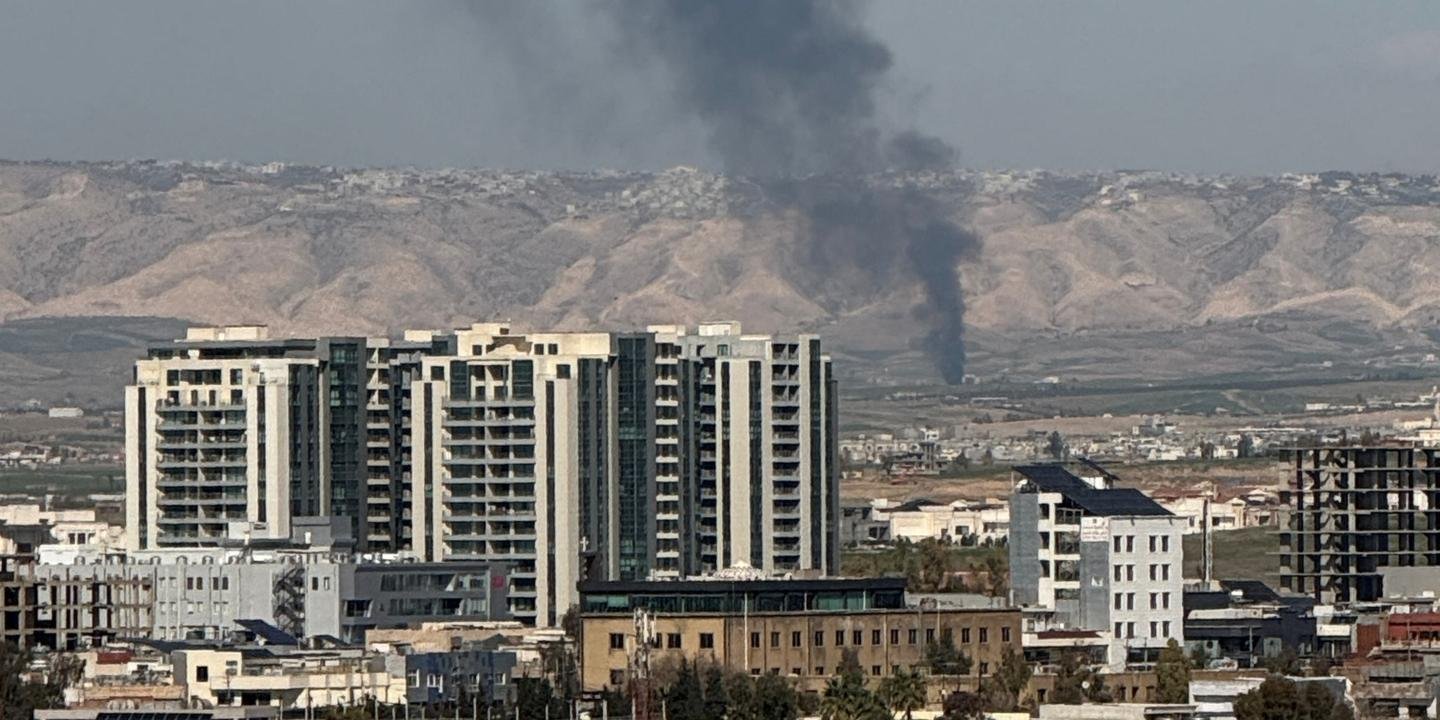 Six soldats français blessés par une attaque de drones au Kurdistan irakien. La tension monte au Moyen-Orient avec des frappes saoudiennes et des alertes israéliennes.