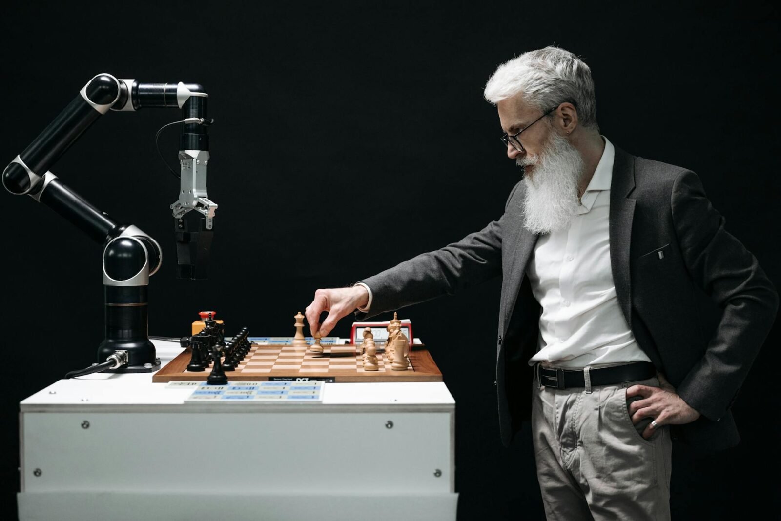 Les moyens les plus intelligents d’utiliser l’intelligence artificielle dans les entreprises modernes. guide complet 1 Les moyens les plus intelligents d’utiliser l’intelligence artificielle dans les entreprises modernes. guide complet