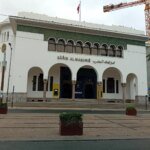 Révolution Postale au Maroc : Vers la Fin du Monopole de Barid Al-Maghrib ? 6 Le siège de Barid Al Maghrib à Casablanca, symbole du monopole postal marocain.