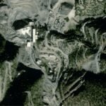 Une mine à ciel ouvert au Maroc, symbolisant le potentiel minier du pays.