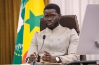 Sénégal : le président s’empare