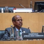 Frappes sur l’Iran : l’Union africaine appelle à la « retenue et à la désescalade urgente » 4 Mahamoud Ali Youssouf, président de la Commission de l'Union Africaine, lors d'une conférence de presse appelant à la désescalade suite aux frappes sur l'Iran.