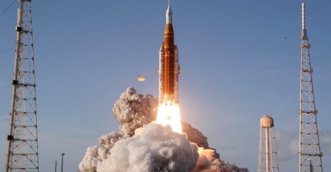 Houston, We Have an Email Problem: NASA Resolves Artemis II's Outlook Glitch 10 NASA's Artemis II rocket launching from the Kennedy Space Center on Wednesday, April 3, 2026.