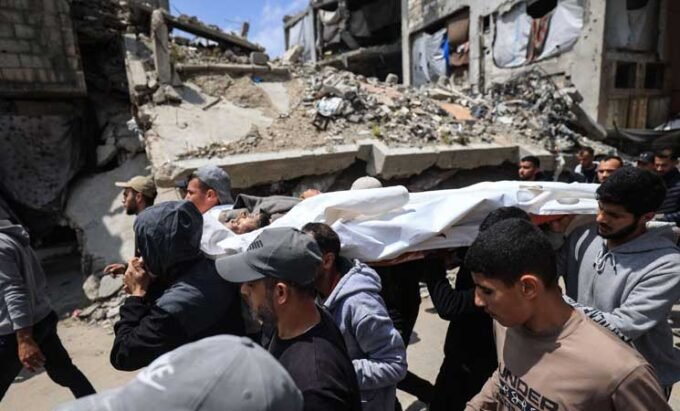 صورة تجمع لقطات لأحداث متفرقة في غزة ومضيق هرمز وشخصيات سياسية.