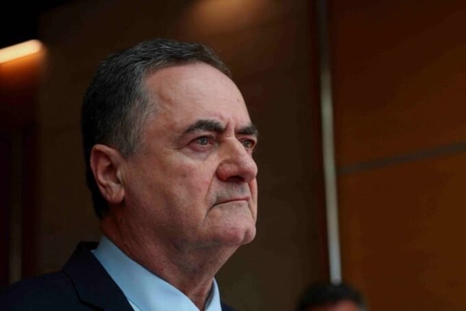 صورة مجمعة لأحداث عالمية بارزة تشمل السياسة والدبلوماسية والقضايا الاجتماعية