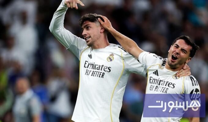 إبراهيم دياز يحتفل بمئويته في الدوري الإسباني مع ريال مدريد 9 صورة لإبراهيم دياز بقميص ريال مدريد يحتفل بإنجاز 100 مباراة في الدوري الإسباني.