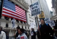 صورة تعبيرية عن السياسة الاقتصادية الأمريكية والانتخابات الرئاسية