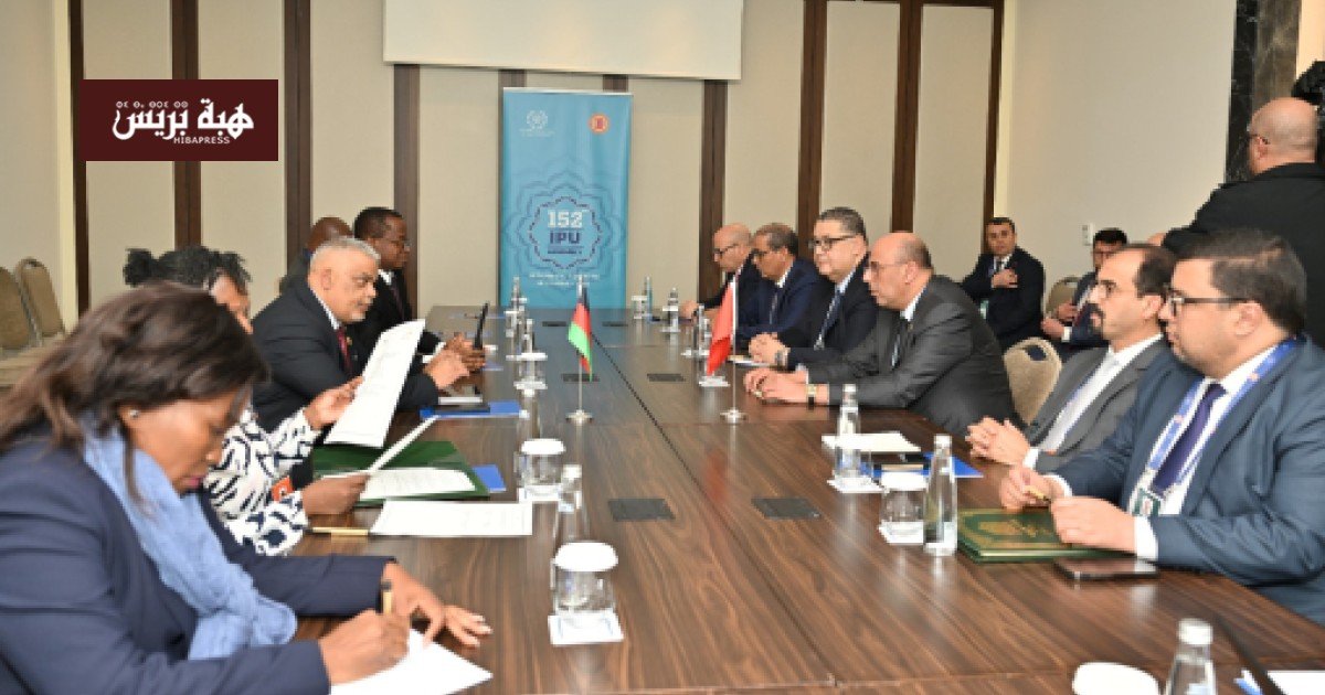 رئيس مجلس المستشارين المغربي ورئيس الجمعية الوطنية لمالاوي يوقعان مذكرة تفاهم لتعزيز التعاون البرلماني في إسطنبول.