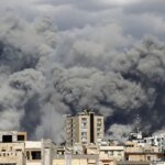 الرئيس الأمريكي دونالد ترامب يتحدث في مؤتمر صحفي حول التوترات مع إيران