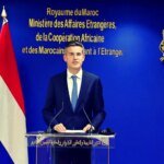 هولندا تؤكد: الحكم الذاتي تحت السيادة المغربية هو الحل الأكثر واقعية للصحراء 8 صورة لوزير الخارجية الهولندي توم بيريندسن ونظيره المغربي ناصر بوريطة خلال لقائهما في الرباط