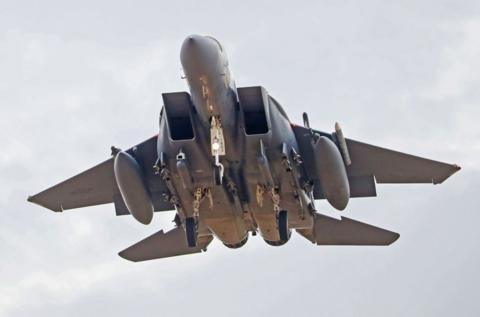 تصعيد عسكري إسرائيلي واسع في جنوب لبنان: قتلى وتدمير للبنى التحتية 6 صورة جوية تظهر الدمار في إحدى البلدات اللبنانية الجنوبية بعد غارة إسرائيلية