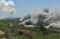 صورة لمبانٍ مدمرة في مدينة بنت جبيل جنوب لبنان بعد عمليات تفجير نفذها الجيش الإسرائيلي.