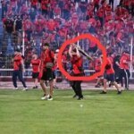 جماهير كرة القدم في ملعب آسفي خلال أحداث شغب