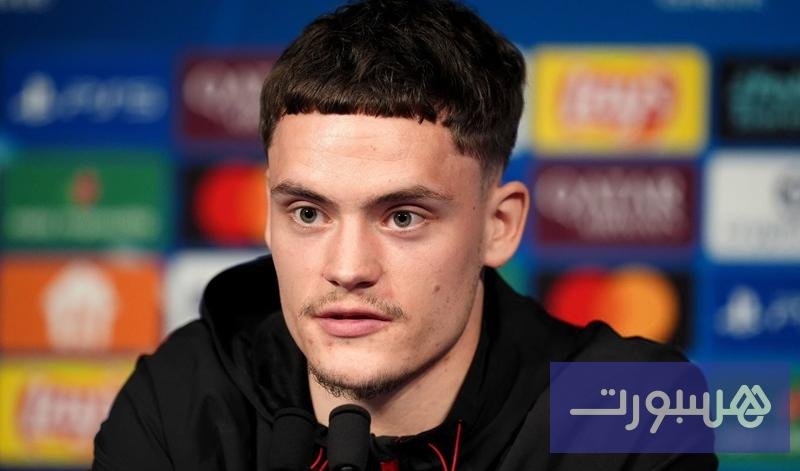 فلوريان فيرتز لاعب ليفربول يتحدث في مؤتمر صحفي قبل مباراة باريس سان جيرمان