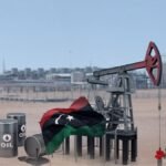 صورة حقول نفط ليبية أو ناقلات نفط في البحر المتوسط ترمز لأمن الطاقة.