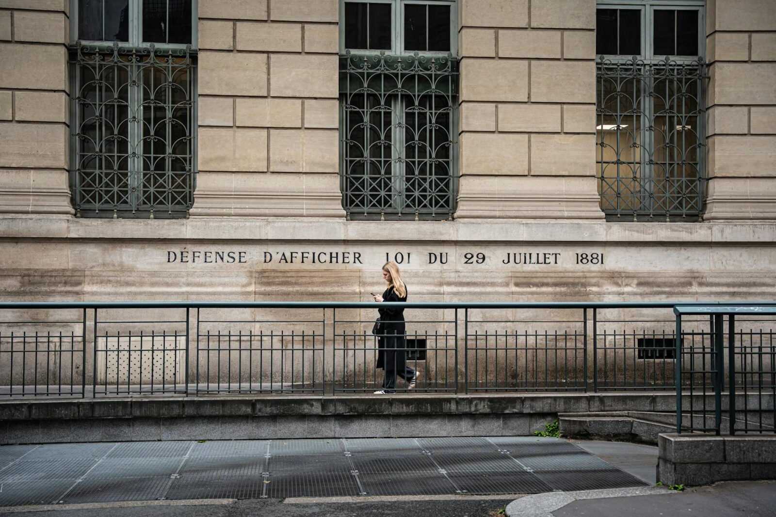 La Bataille Judiciaire pour le Contrôle de Petromin Oils : L’affaire Amhal