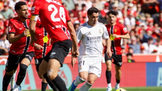 Ibrahim Diaz in action during a Real Madrid vs Mallorca La Liga match