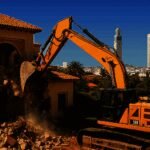 Signature de la convention de partenariat entre le Ministère de l'Équipement et de l'Eau et la Caisse de Dépôt et de Gestion (CDG) à Rabat, pour le lancement de la plateforme digitale "Consignation" dédiée aux indemnités d'expropriation.