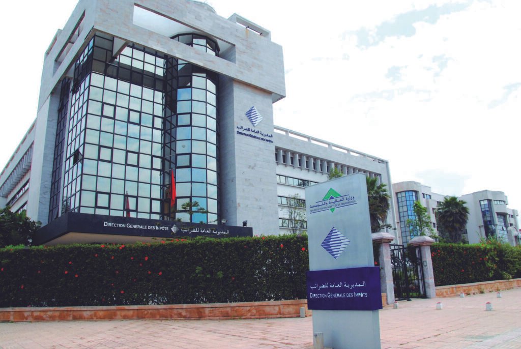 La nouvelle circulaire Lafit-Fettah transforme l'attestation fiscale immobilière au Maroc, introduisant digitalisation, renforcement du percepteur communal et délais stricts.