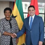 La ministre des Affaires étrangères de Sao Tomé-et-Principe, Ilza Maria dos Santos Amado Vaz, et le ministre marocain Nasser Bourita lors de leur rencontre à Rabat.