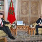 Christopher Landau, Secrétaire d’État Adjoint des États-Unis, lors d'une conférence de presse à Rabat, réaffirmant le soutien américain à la souveraineté du Maroc sur le Sahara.