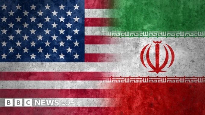 مسؤولون أمريكيون وإيرانيون في محادثات دبلوماسية حول مستقبل العلاقات ورفع العقوبات.