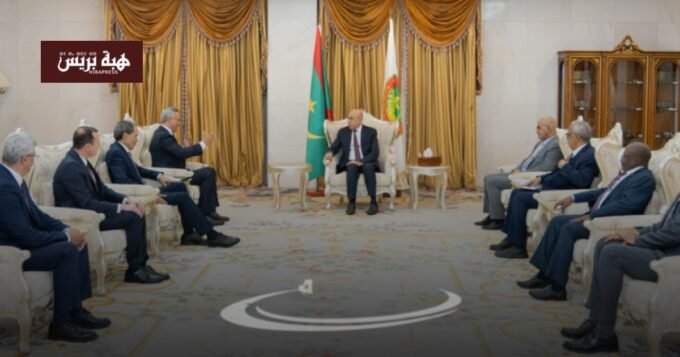 الرئيس الموريتاني محمد ولد الشيخ الغزواني يستقبل الوزير المغربي كريم زيدان في نواكشوط