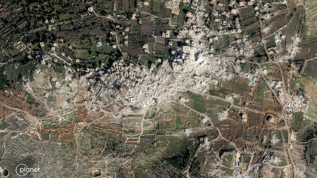 جنوب لبنان: عندما تتحول البيوت إلى رماد... شهادات من قلب الدمار 3 صورة بالأقمار الصناعية تظهر الدمار في جنوب لبنان