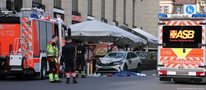 حادث دهس لايبزيغ، ألمانيا، قتلى وجرحى، أموكفارت، تحقيق الشرطة، حوادث الدهس في ألمانيا