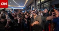 محمد رمضان والمخرج محمد دياب وفريق عمل فيلم أسد في العرض الخاص بالرياض