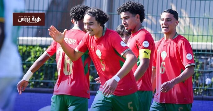 لاعبو المنتخب المغربي لأقل من 17 سنة بعد مباراة نصف نهائي كأس إفريقيا ضد السنغال