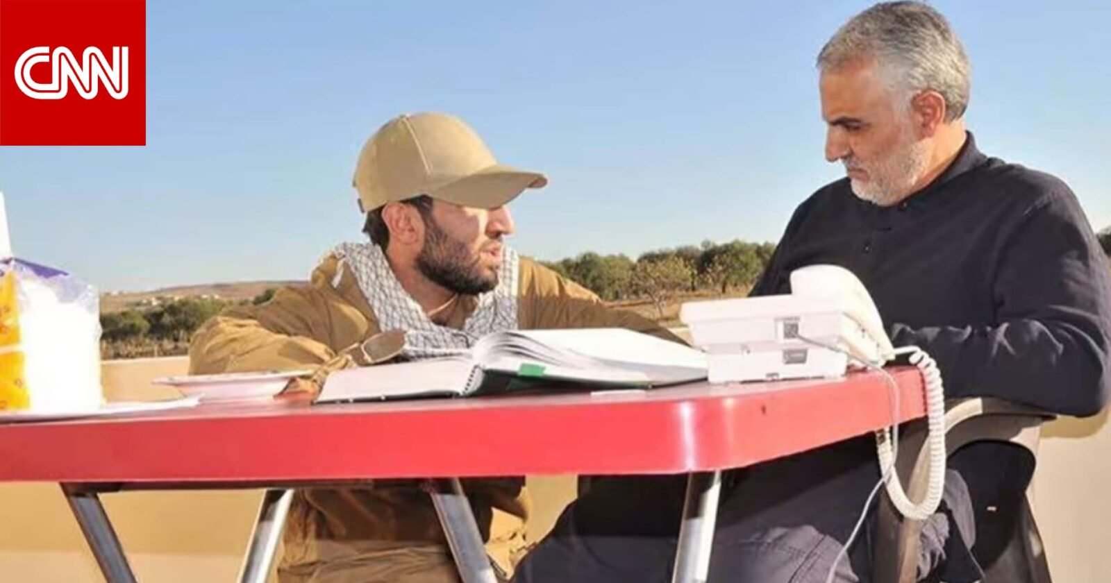 صورة لمحمد باقر السعدي أو شعار كتائب حزب الله