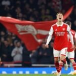 لاعبو ساوثامبتون يحتفلون بتأهلهم لنهائي الملحق المؤهل للدوري الإنجليزي الممتاز