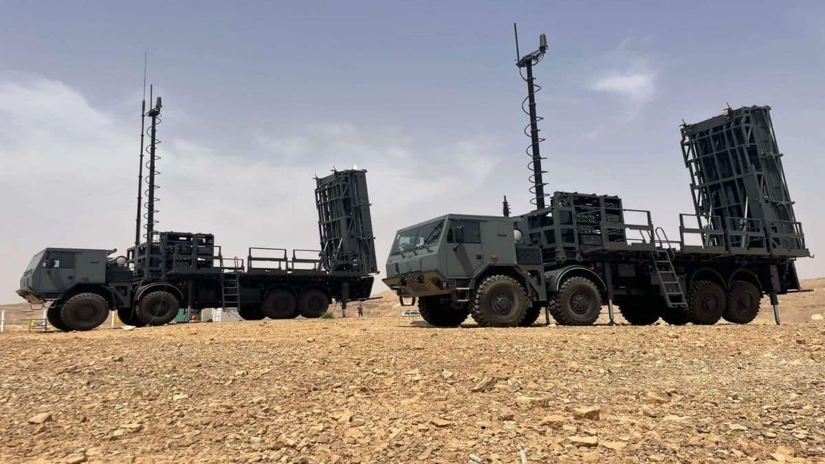 Vue satellite du système de défense aérienne Spyder déployé sur la base militaire de Sidi Yahia au Maroc.