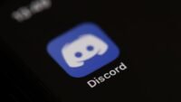 Discord logo with a lock icon, symbolizing end-to-end encrypted voice and video calls.