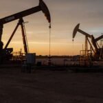 Oil prices react to U.S.-Iran diplomatic efforts and geopolitical tensions