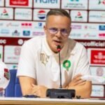 Mohamed Ouahbi, sélectionneur de l'équipe nationale marocaine, annonçant la composition de l'équipe des Lions de l'Atlas pour la Coupe du Monde 2026.