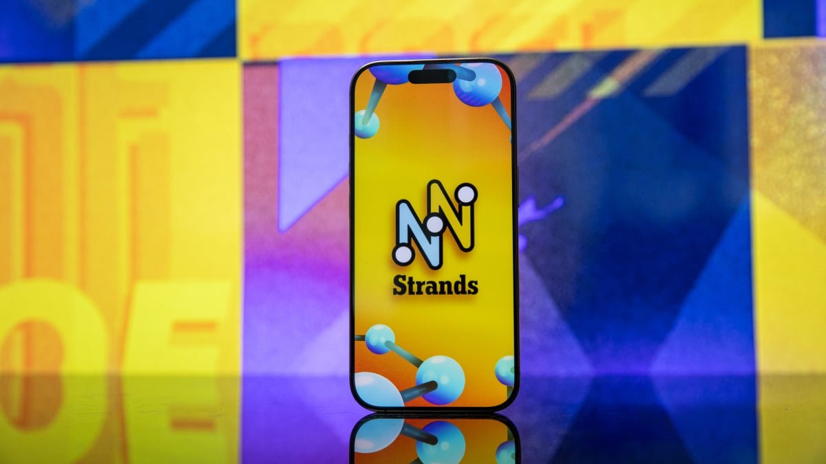 NYT Strands puzzle grid with fashion-themed words highlighted