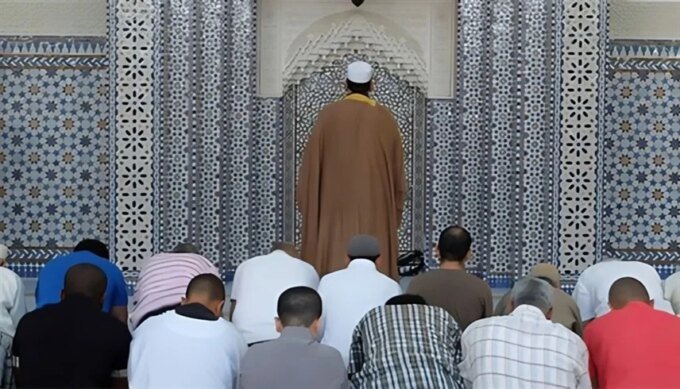 tentative de meurtre, imam, Aïd al-Fitr, Al Hoceïma, prison, agression, mosquée, justice, Maroc