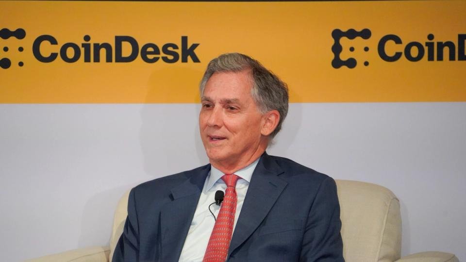 Representative French Hill, Chairman of the House Financial Services Committee, discussing digital asset policy and tokenization.