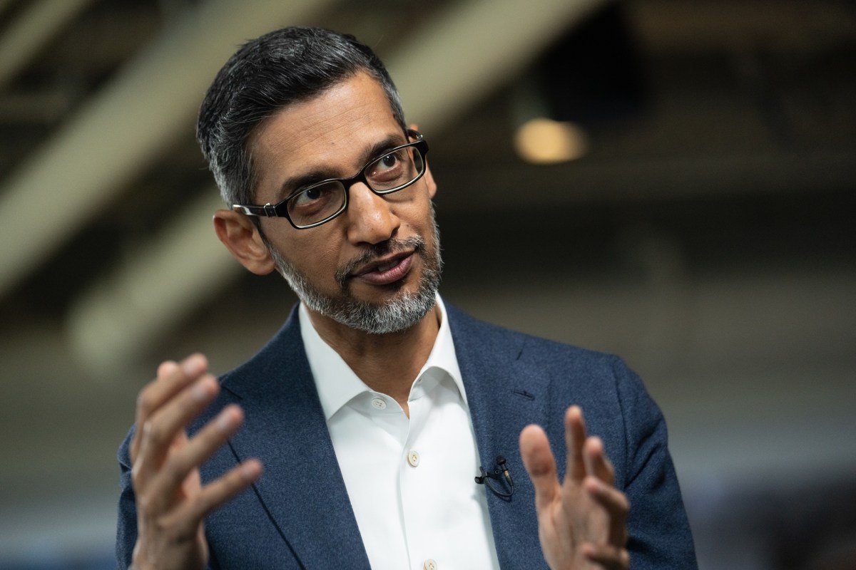Alphabet's $80 Billion Bet: Fueling the Future of AI 3 Alphabet's strategic $80 billion investment to scale its AI infrastructure and global compute capabilities.