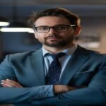 Best advice for transitioning from an employee to a founder. complete guide