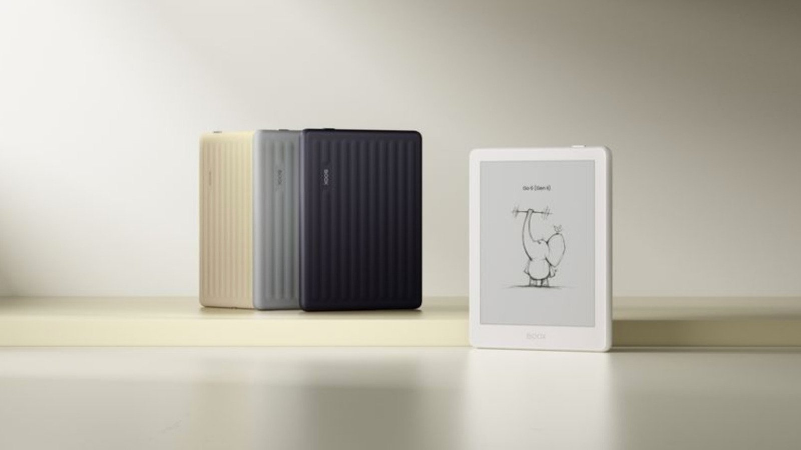 Boox Go 6 e-reader with InkSense Plus stylus, demonstrating note-taking on its E Ink display.