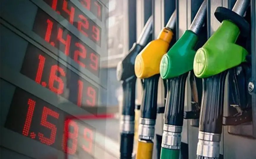صورة لمحطة وقود في المغرب مع أسعار الغازوال والبنزين