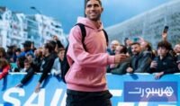 صورة لأشرف حكيمي بقميص المنتخب المغربي خلال مباراة في كأس العالم 2026