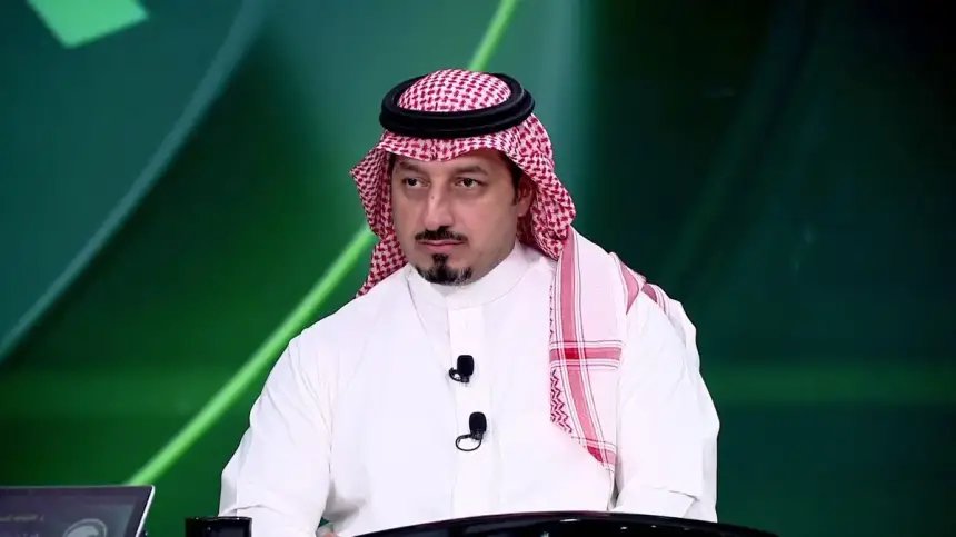 صورة لياسر المسحل رئيس الاتحاد السعودي لكرة القدم يعلن استقالته