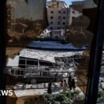 تصعيد التوترات: الجيش الإيراني يهدد بالرد على إسرائيل بعد غارات جنوب لبنان 6 صورة تظهر التوترات في الشرق الأوسط، ربما جنود أو خرائط للمنطقة