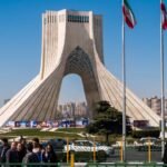 صورة لمسؤول إيراني يتحدث عن المفاوضات النووية مع الولايات المتحدة الأمريكية
